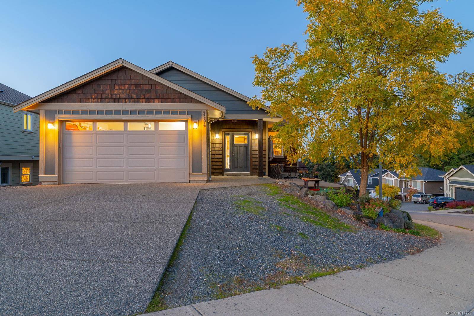 Nanaimo, BC V9R 7C8,2204 BELWOOD Rd