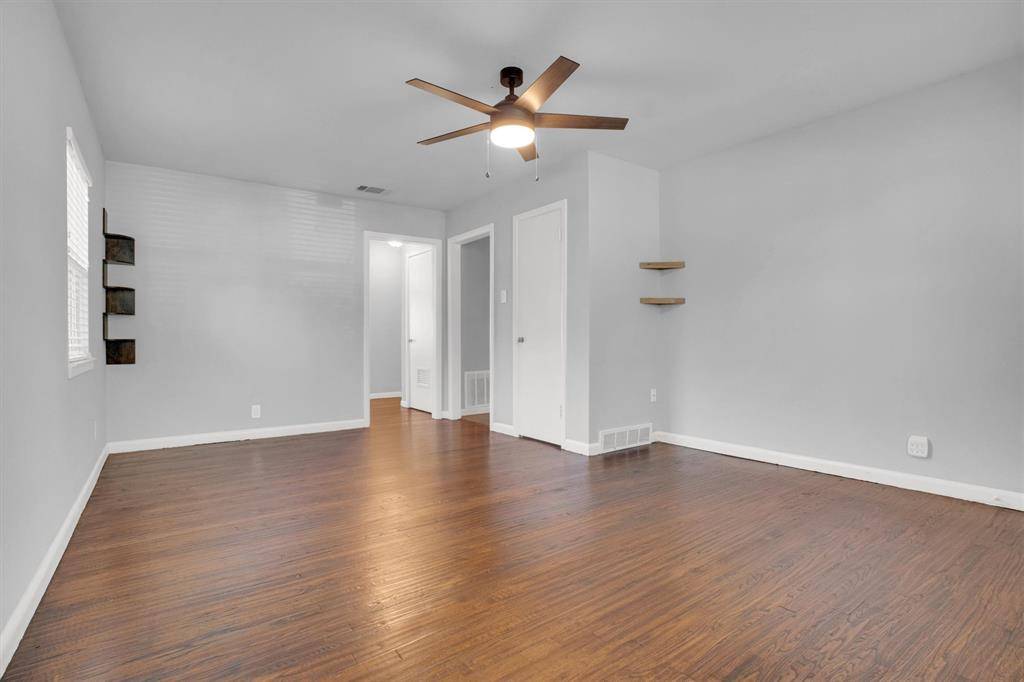 Fort Worth, TX 76107,4929 Locke Avenue