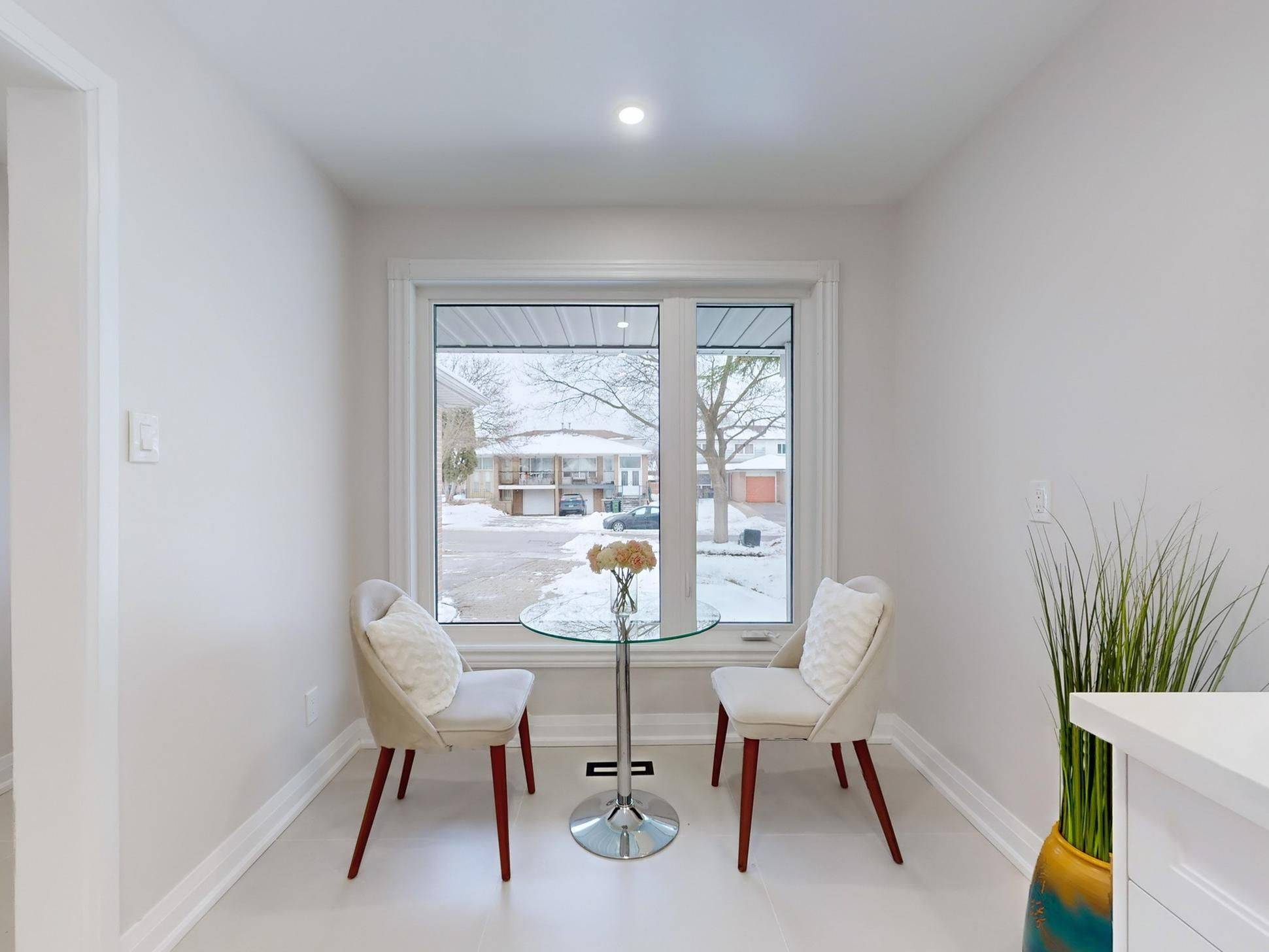 Toronto E05, ON M1T 3C1,14 Brigadoon CRES