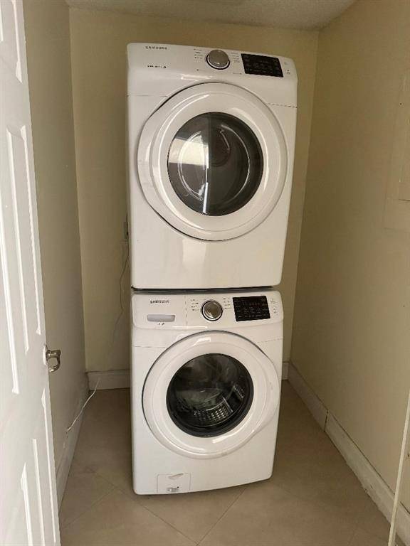 Fort Lauderdale, FL 33312,5201 SW 31st Ave #241