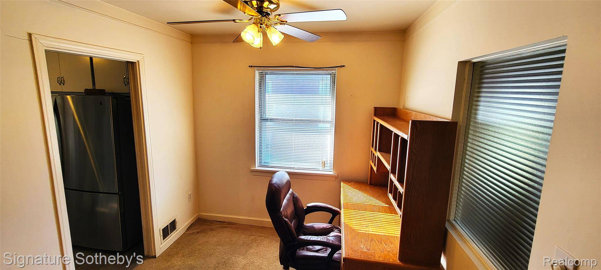 Madison Heights, MI 48071,1166 E Kalama AVE