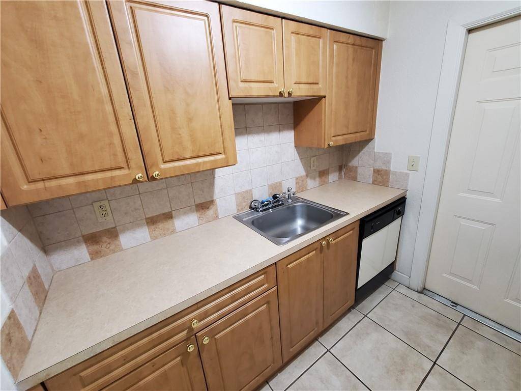 Wilton Manors, FL 33334,2607 NE 8th Ave #7
