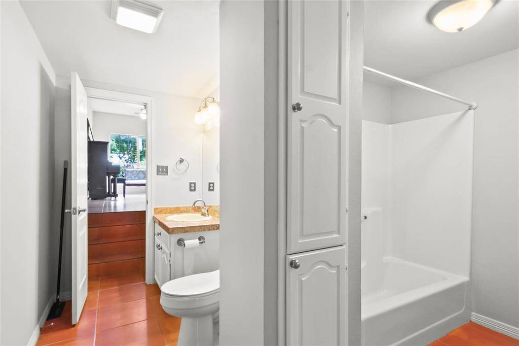 Rockwall, TX 75087,4020 Mediterranean Street