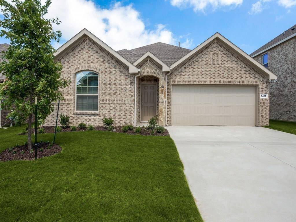 Fort Worth, TX 76123,8437 High Garden Street