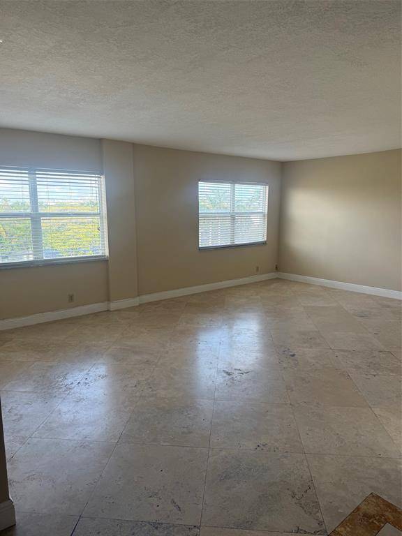 Fort Lauderdale, FL 33304,2555 NE 11th St #502