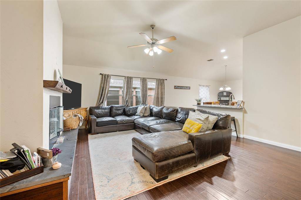 Cross Roads, TX 76227,8613 King Ranch Drive