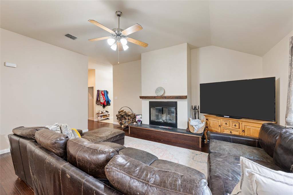 Cross Roads, TX 76227,8613 King Ranch Drive