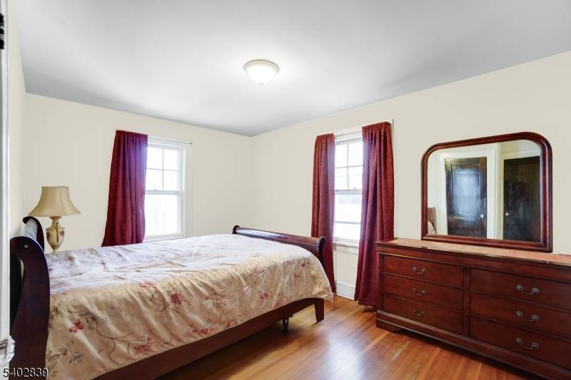 Irvington Twp., NJ 07111,33 Becker Ter