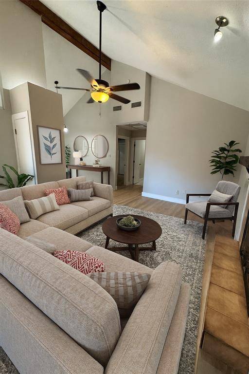 White Settlement, TX 76108,420 S Las Vegas Trail