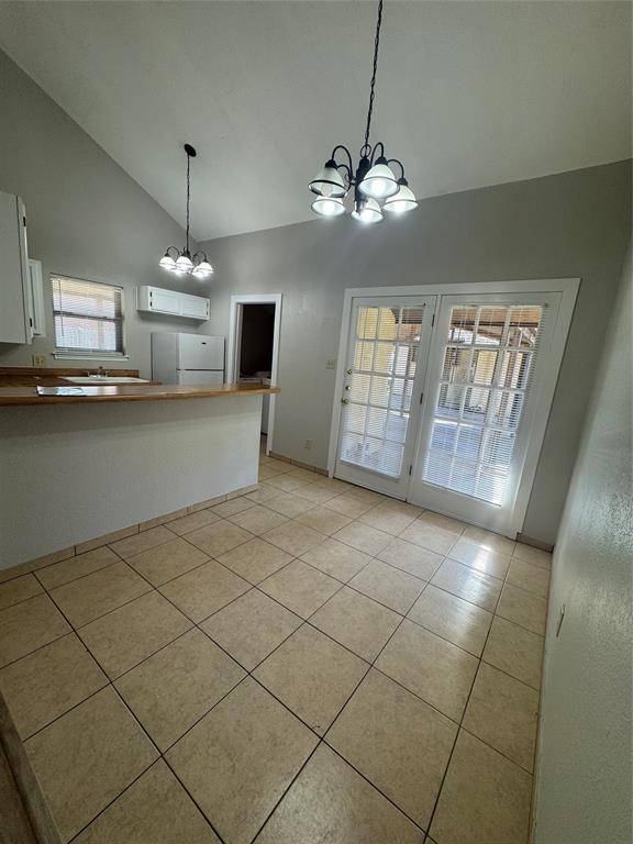 White Settlement, TX 76108,420 S Las Vegas Trail