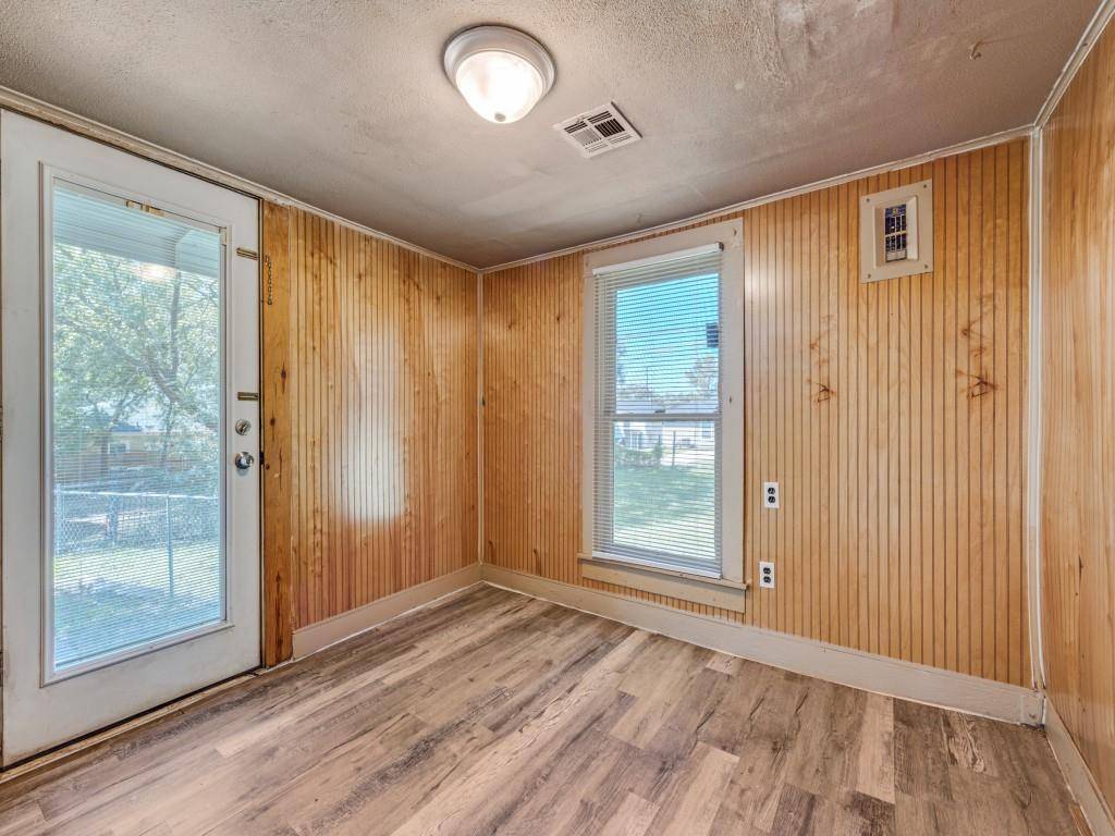 Denison, TX 75021,609 E Monterey Street