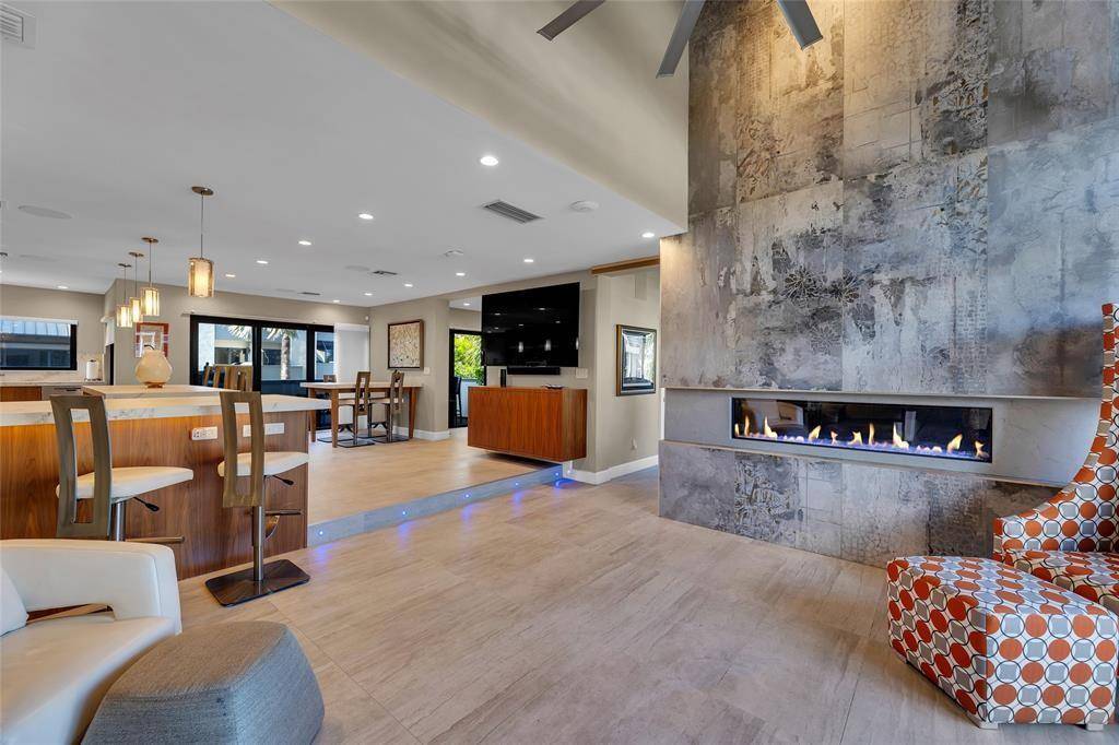 Fort Lauderdale, FL 33316,17 Port Side Dr #17A