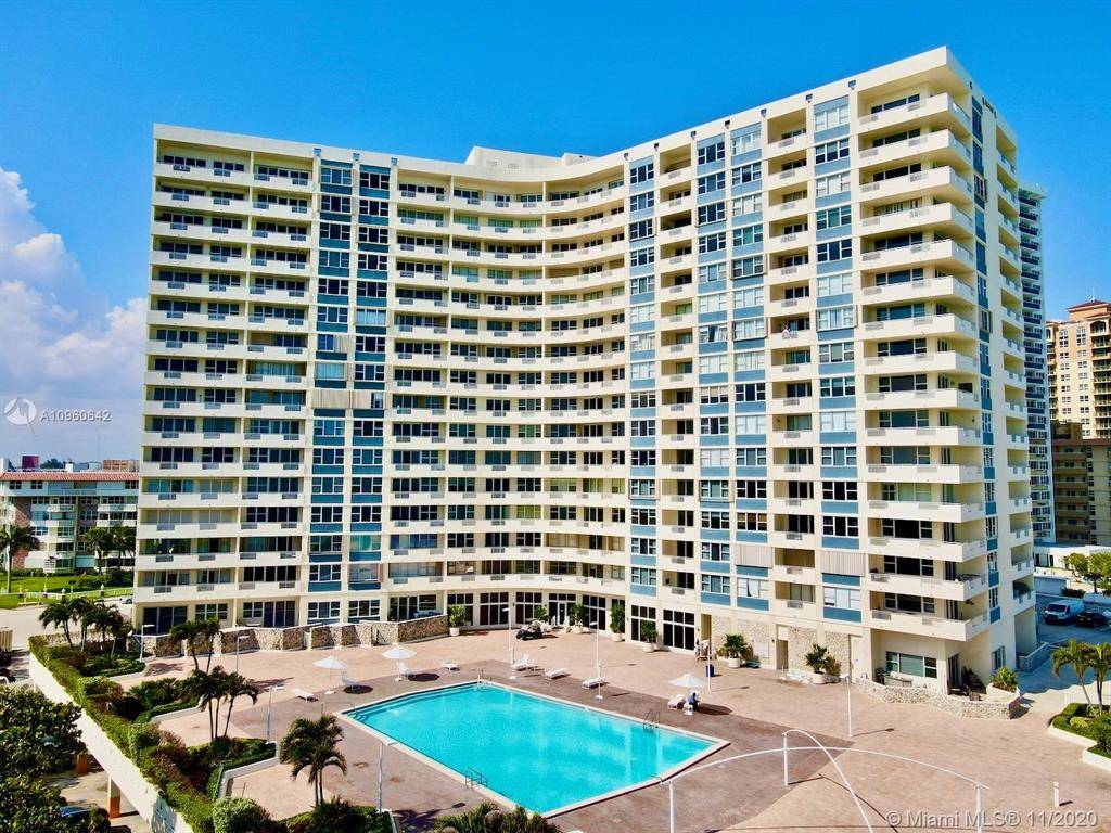 Hallandale Beach, FL 33009,3180 S Ocean Dr #722