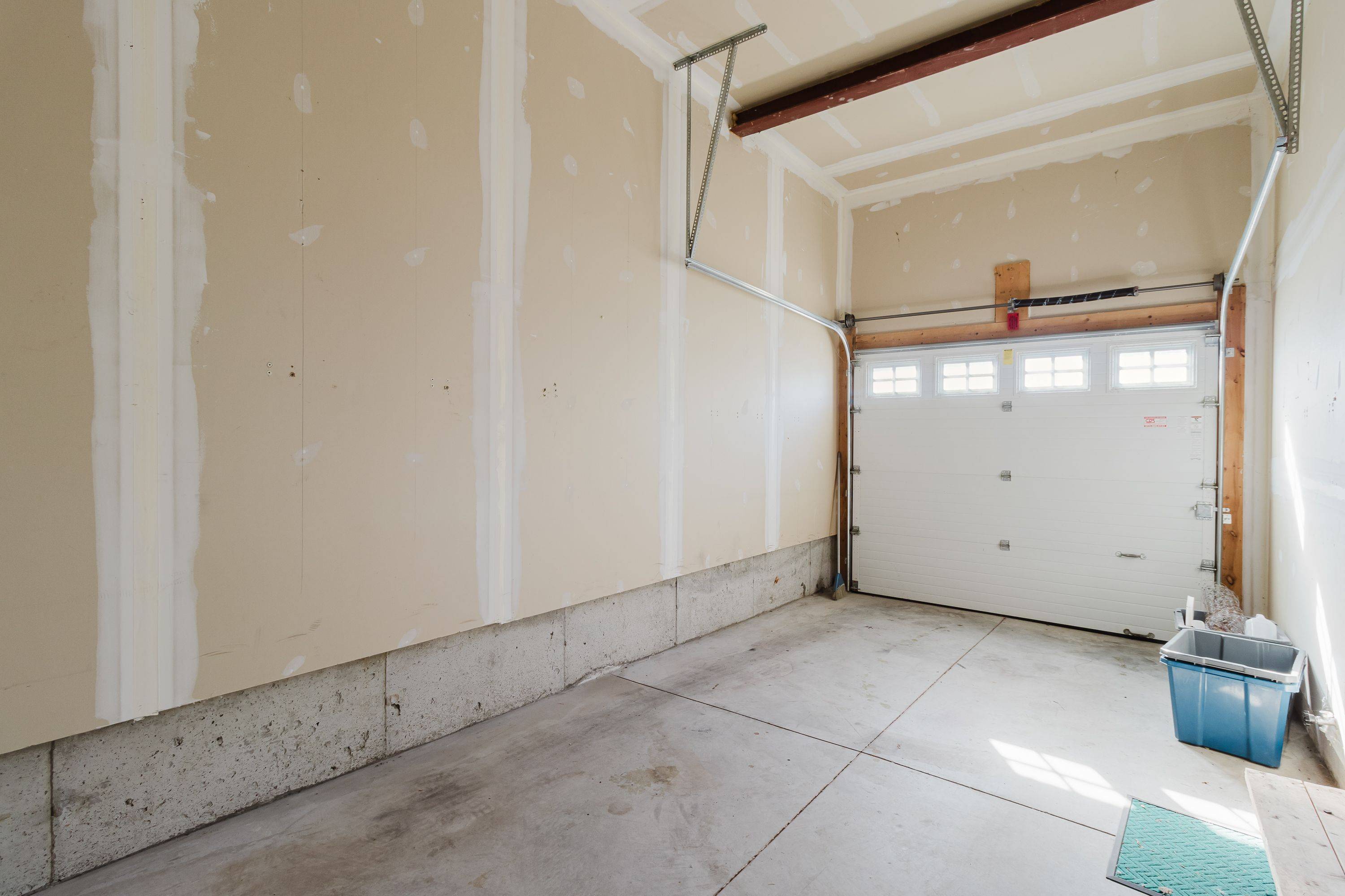 Loyalist, ON K7M 1Y7,131 Simurda CT