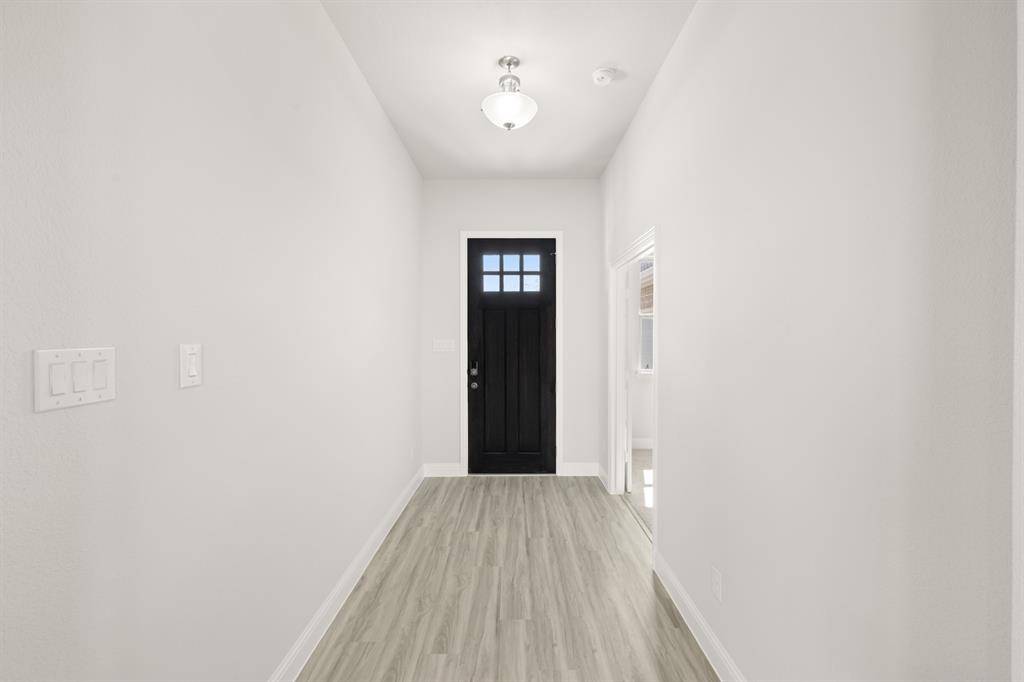 Midlothian, TX 76065,725 Carriage Hill Road