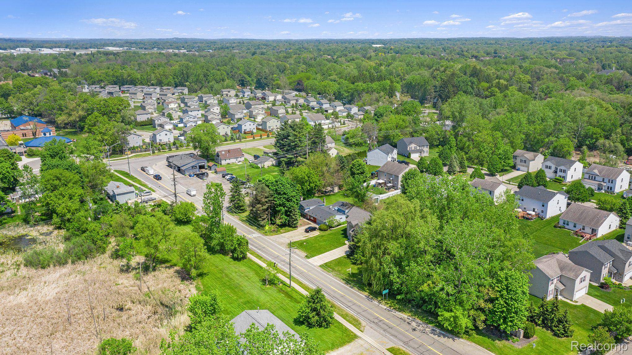 Waterford, MI 48327,59 LOCHAVEN RD