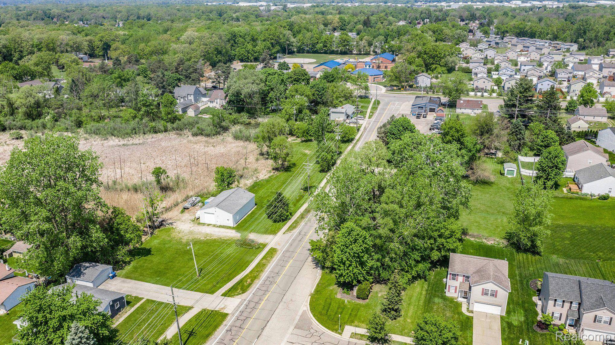 Waterford, MI 48327,59 LOCHAVEN RD