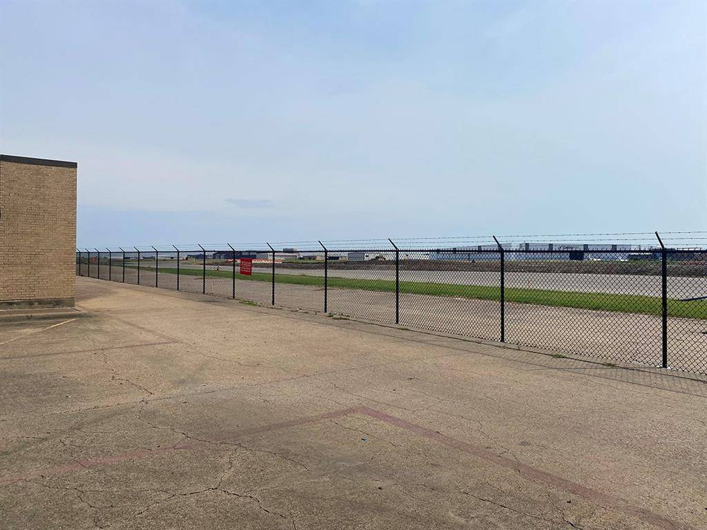 Addison, TX 75001,4341 Lindbergh Drive #200J