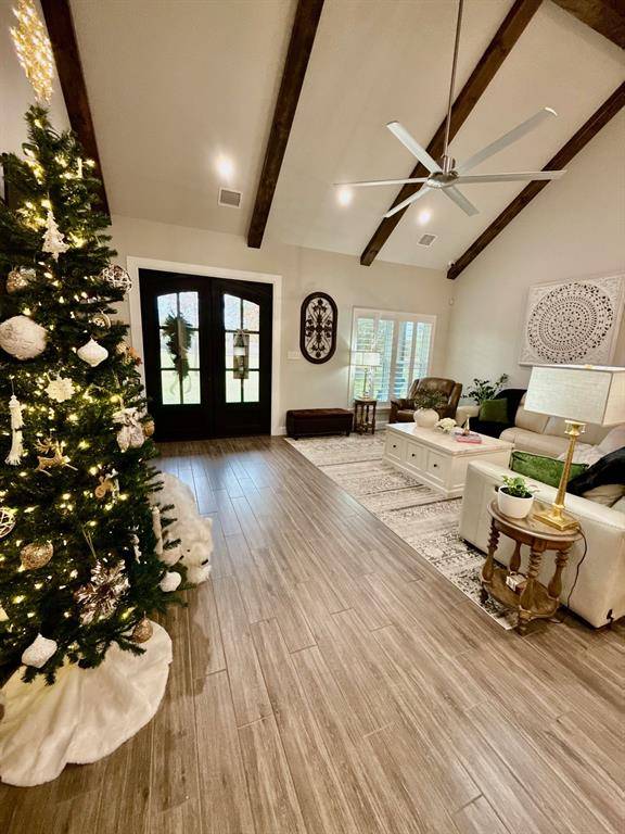 Blum, TX 76627,100 Private Road 14431