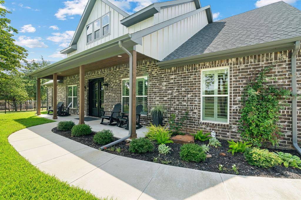 Blum, TX 76627,100 Private Road 14431