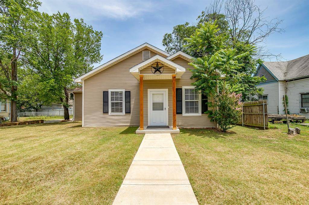 Mineral Wells, TX 76067,703 SW 5th Avenue