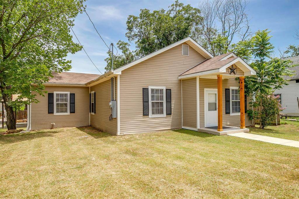 Mineral Wells, TX 76067,703 SW 5th Avenue