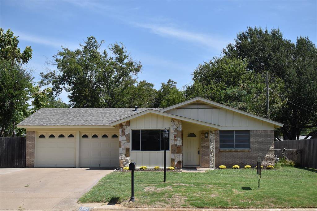 Hurst, TX 76053,1348 Norwood Drive