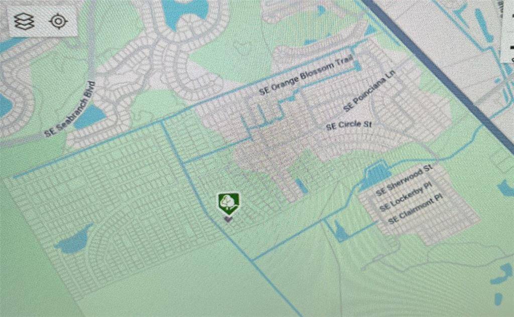 Hobe Sound, FL 33455,Address not disclosed