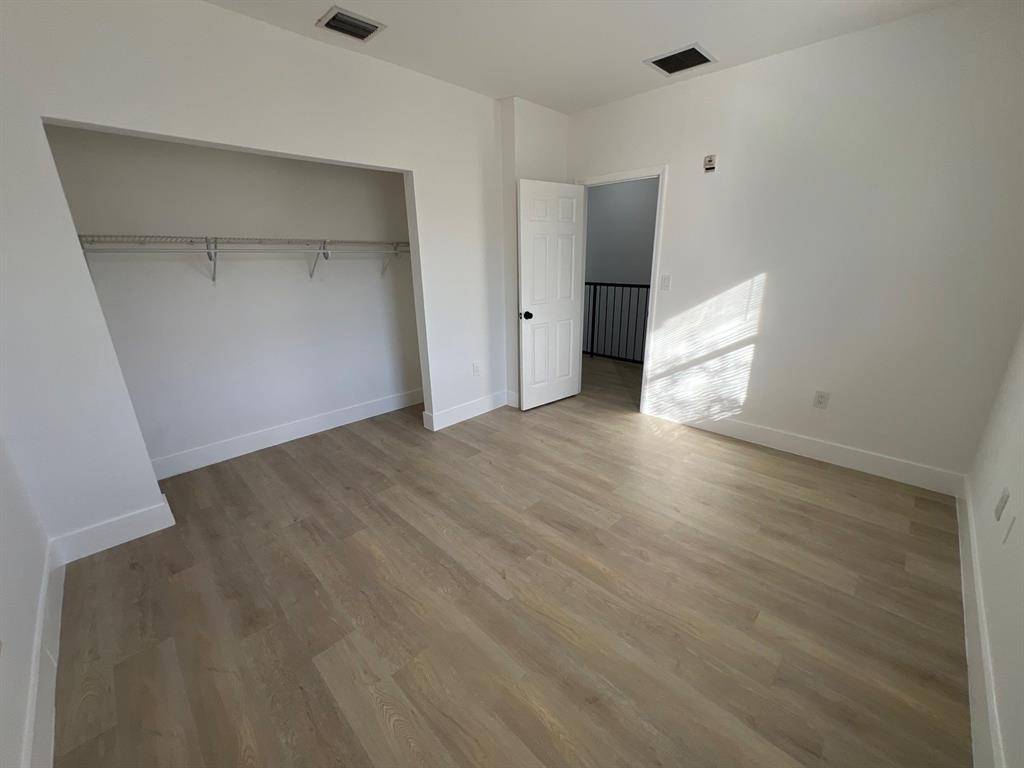 Miami, FL 33127,720 NW 61st St #02