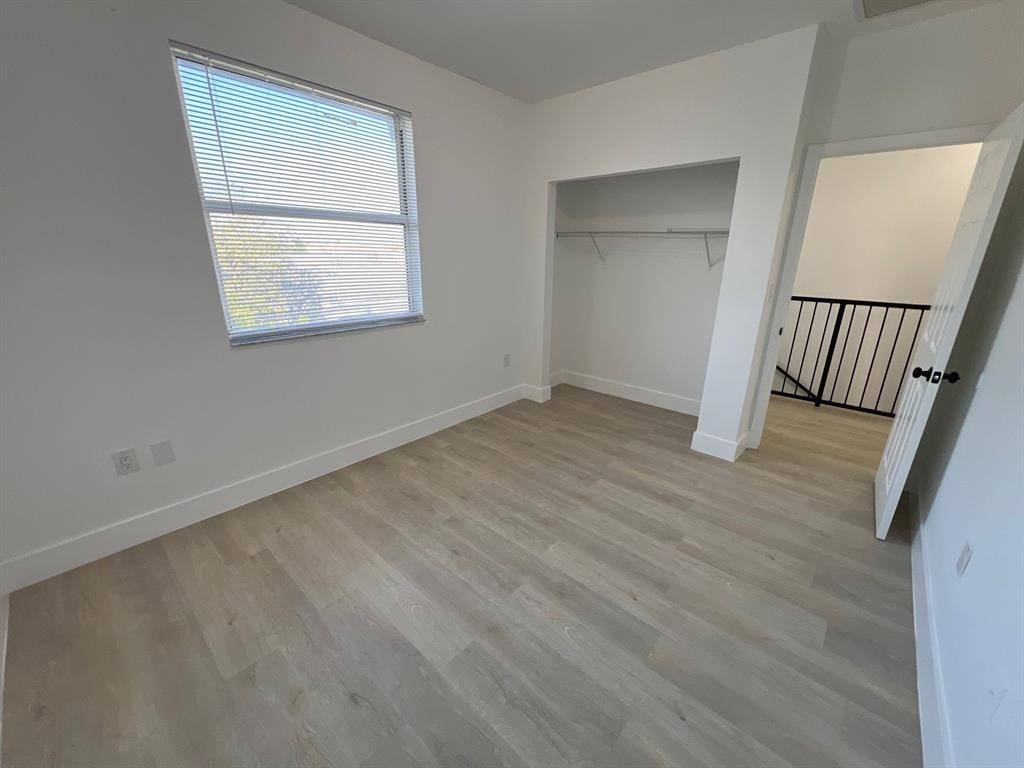 Miami, FL 33127,720 NW 61st St #02