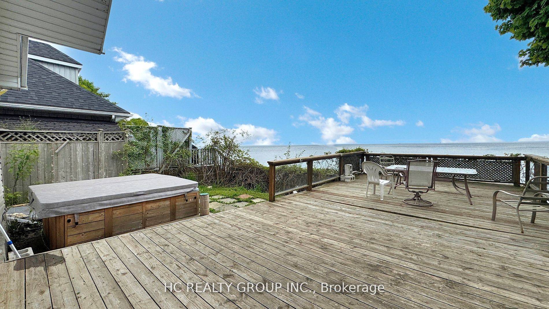 Oshawa, ON L1J 1A1,59 Muskoka AVE #A