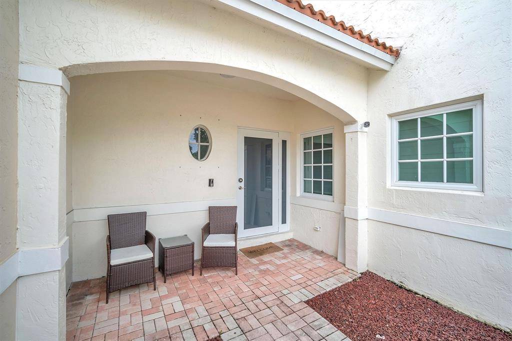 Pembroke Pines, FL 33029,17825 SW 10 th CT #17825