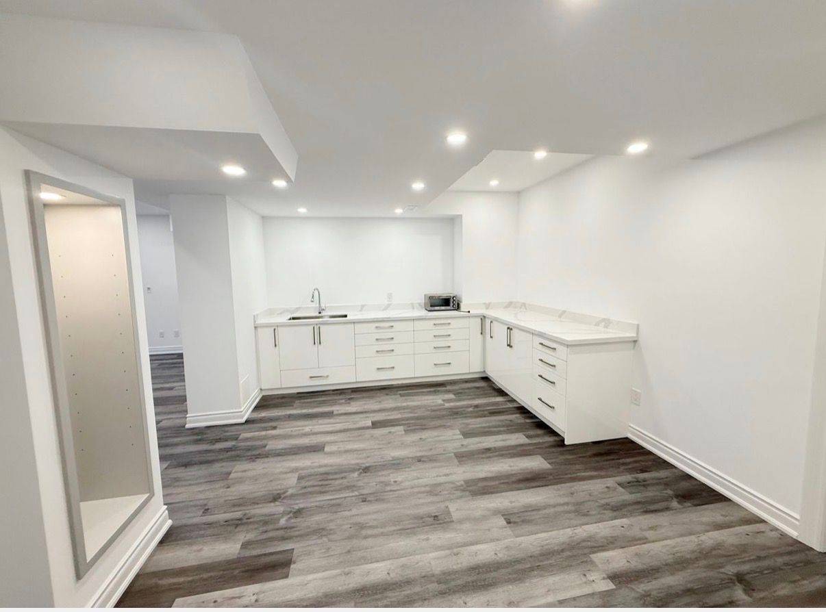 Markham, ON L6E 1T9,141 Maple Ridge CRES