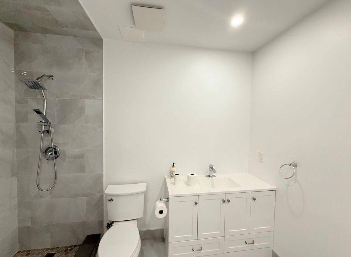 Markham, ON L6E 1T9,141 Maple Ridge CRES