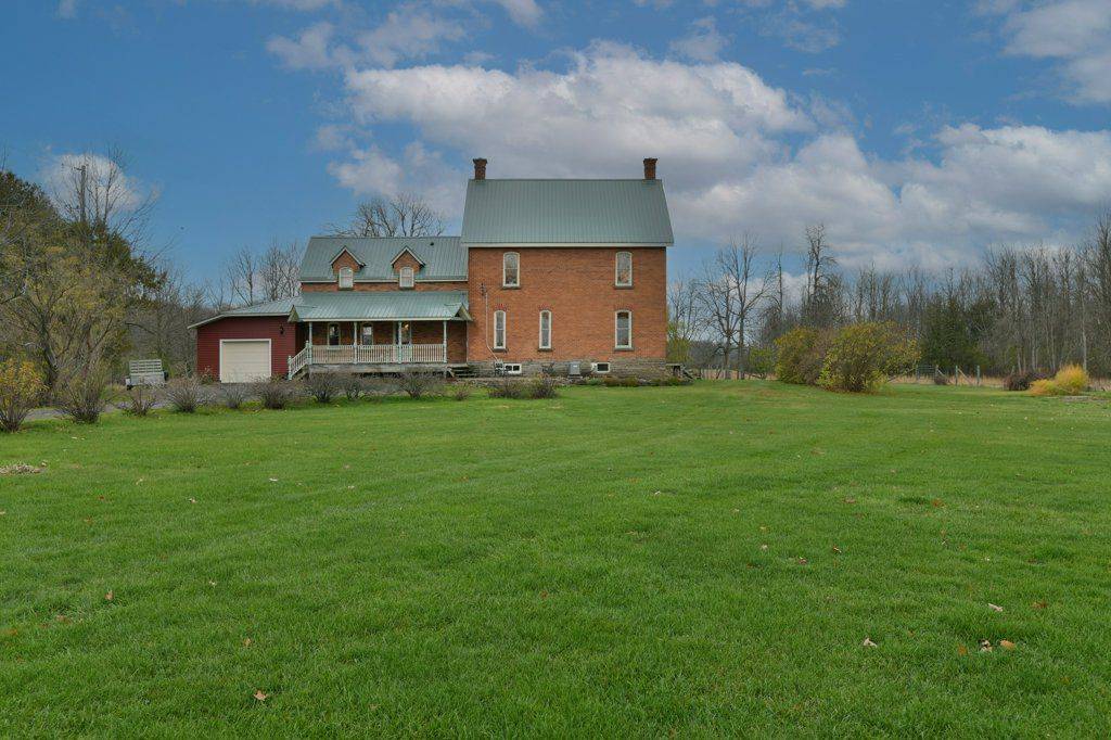 Mississippi Mills, ON K7C 3P1,507 Drummond RD