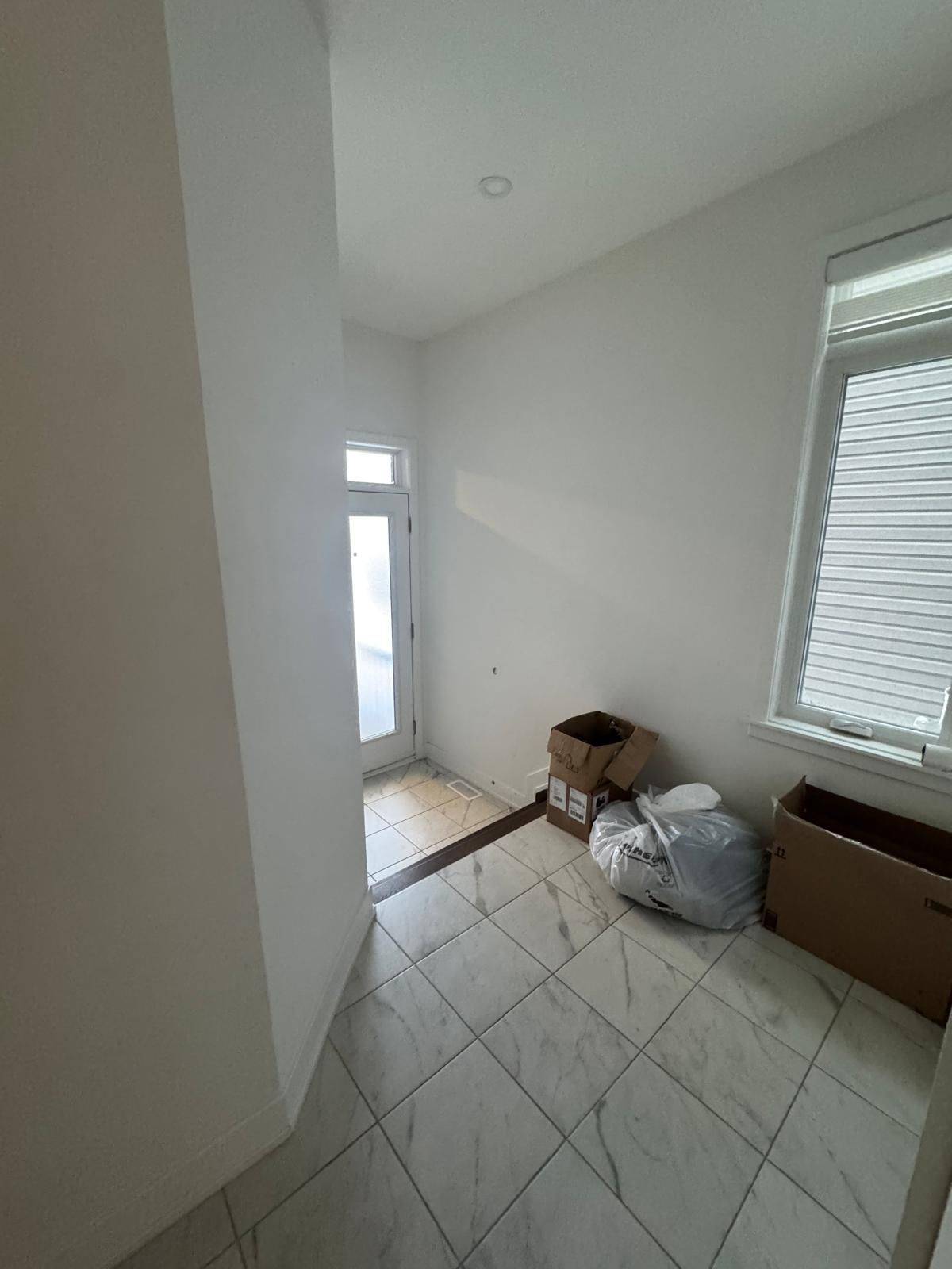 Kanata, ON K2S 2S5,344 Monticello AVE