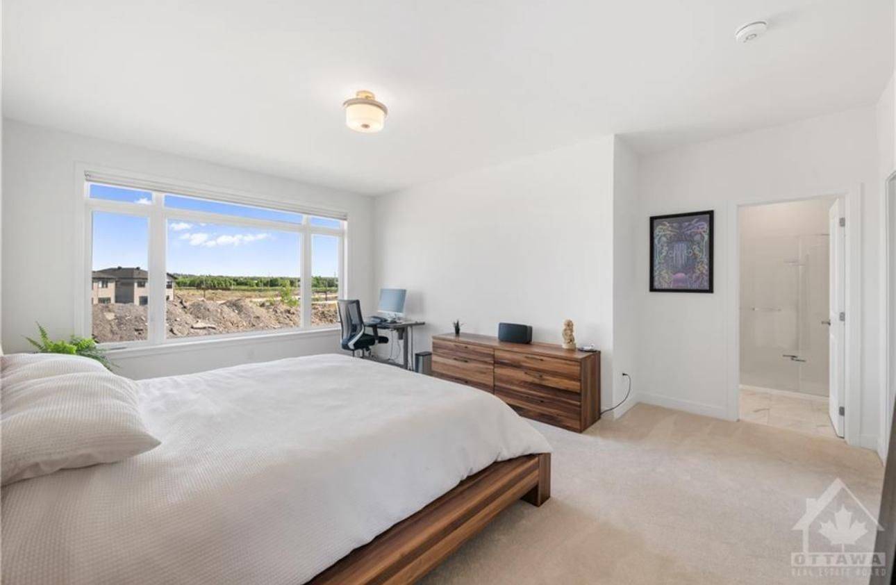 Kanata, ON K2S 2S5,344 Monticello AVE