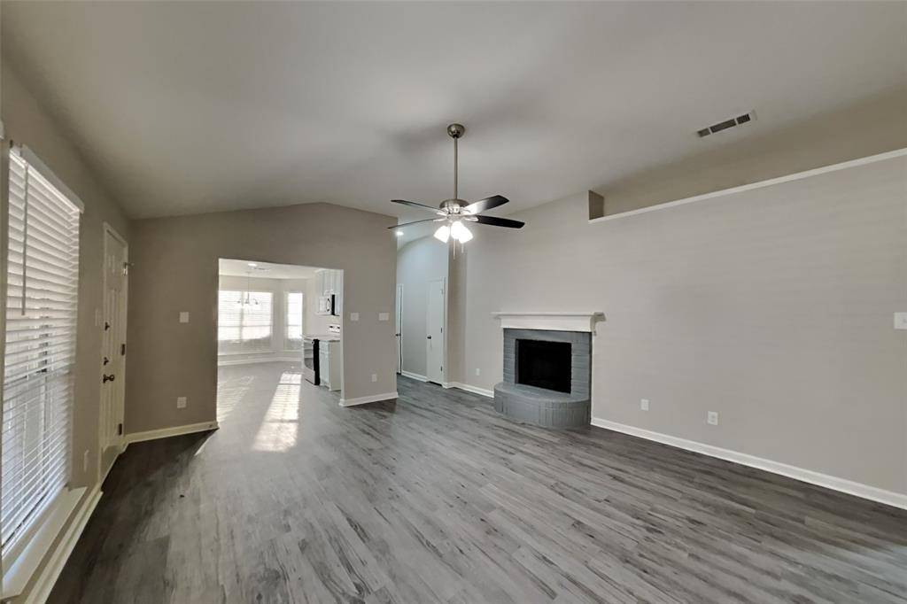 Fort Worth, TX 76179,6405 Longmont Trail