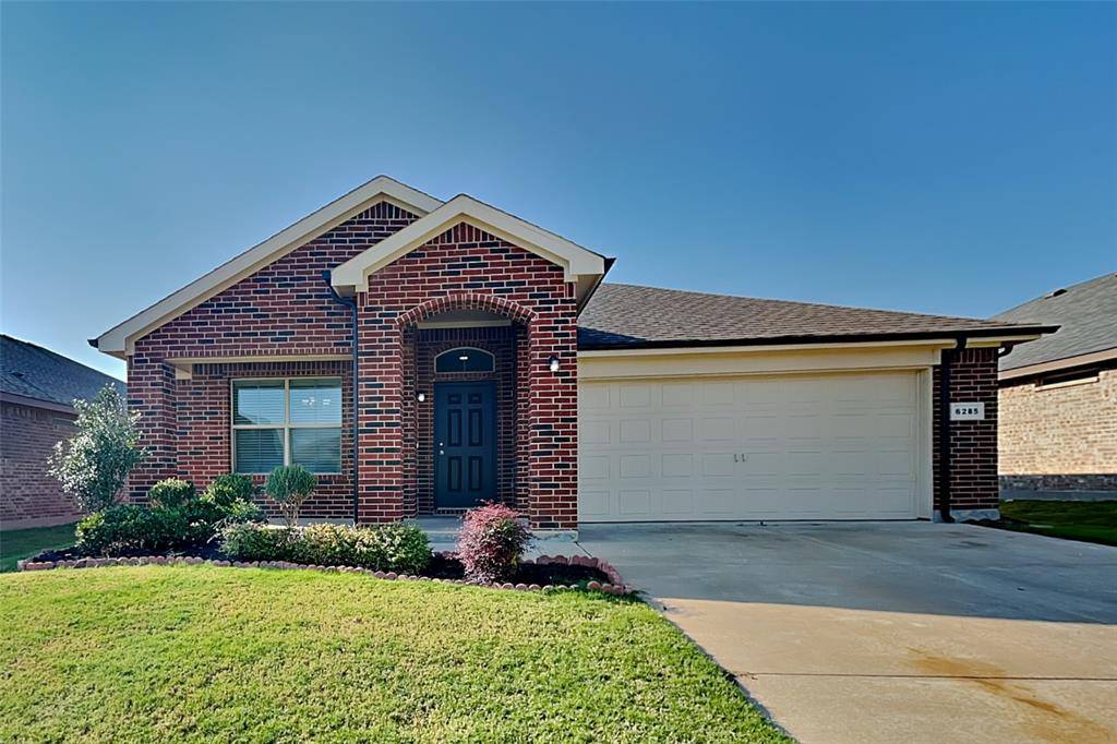 Fort Worth, TX 76179,6285 Spring Buck Run