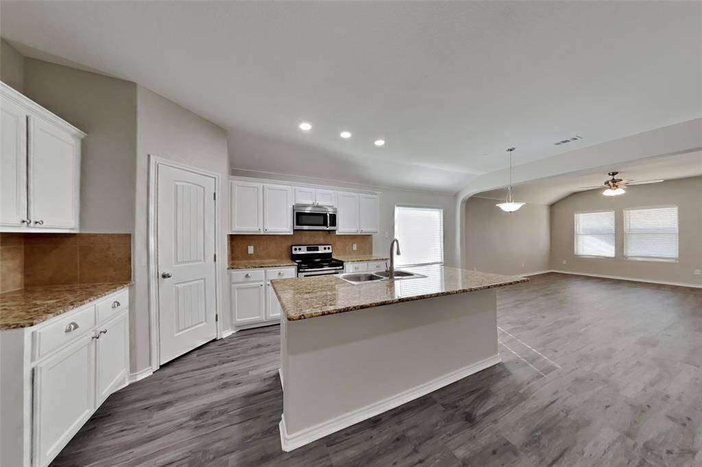 Fort Worth, TX 76179,6285 Spring Buck Run