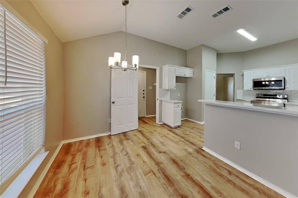 Burleson, TX 76028,525 Reagan Lane