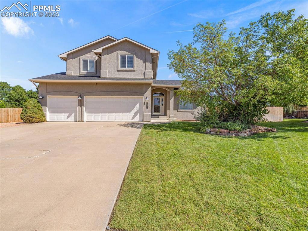 Pueblo, CO 81001,4716 Scarlet Sage DR