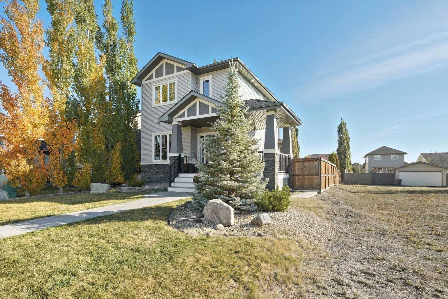 Springbrook, AB T4S 0E5,709 Cypress LN