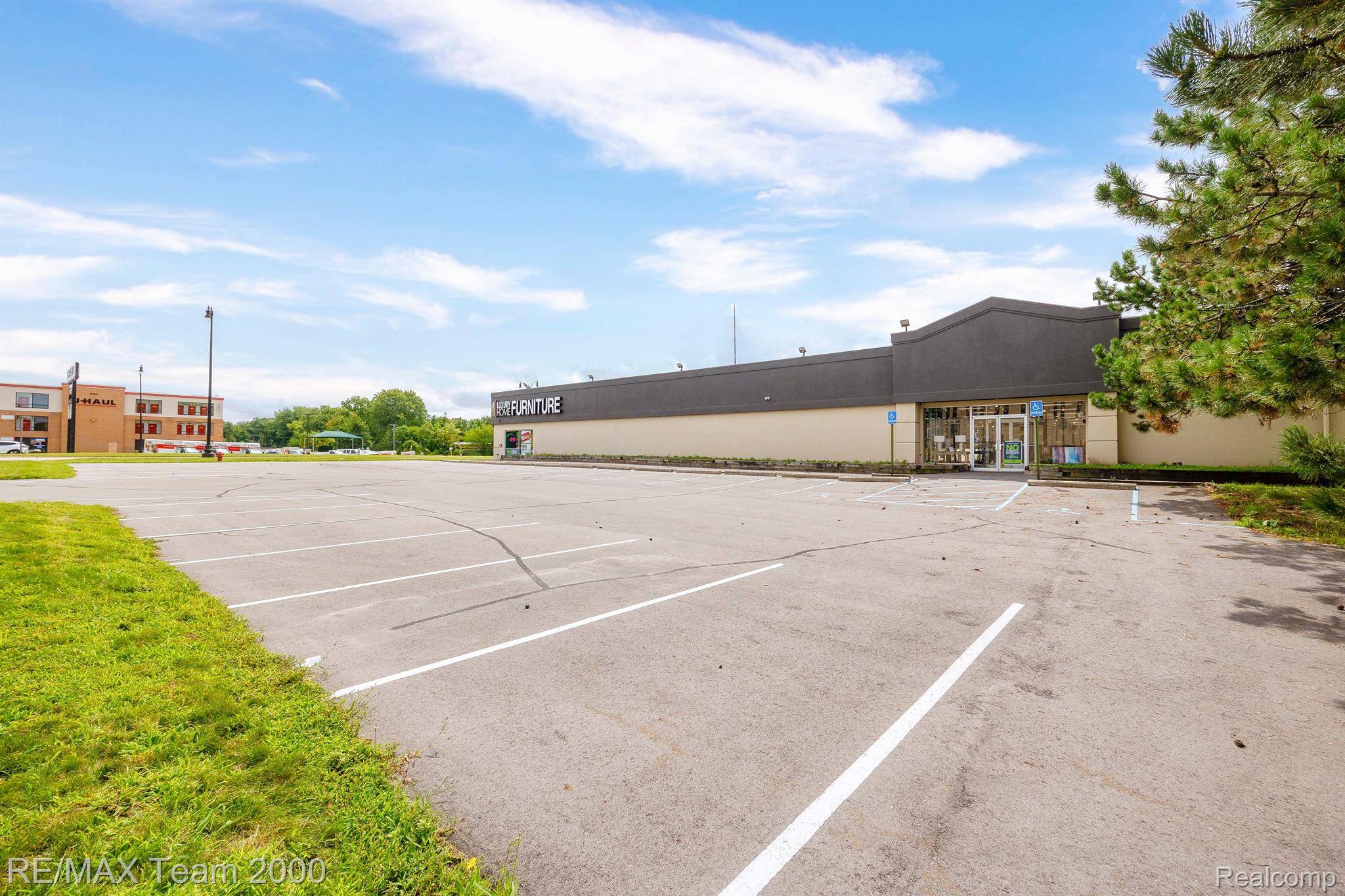 Taylor, MI 48180,8830 TELEGRAPH RD