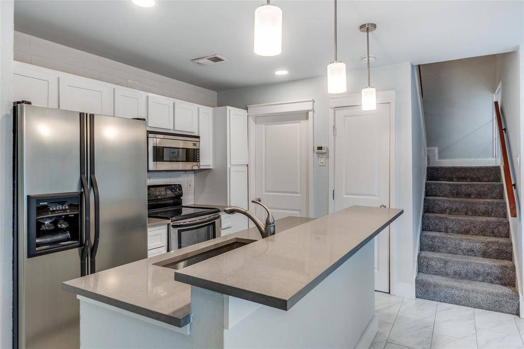 Dallas, TX 75204,3935 Buena Vista Street #F