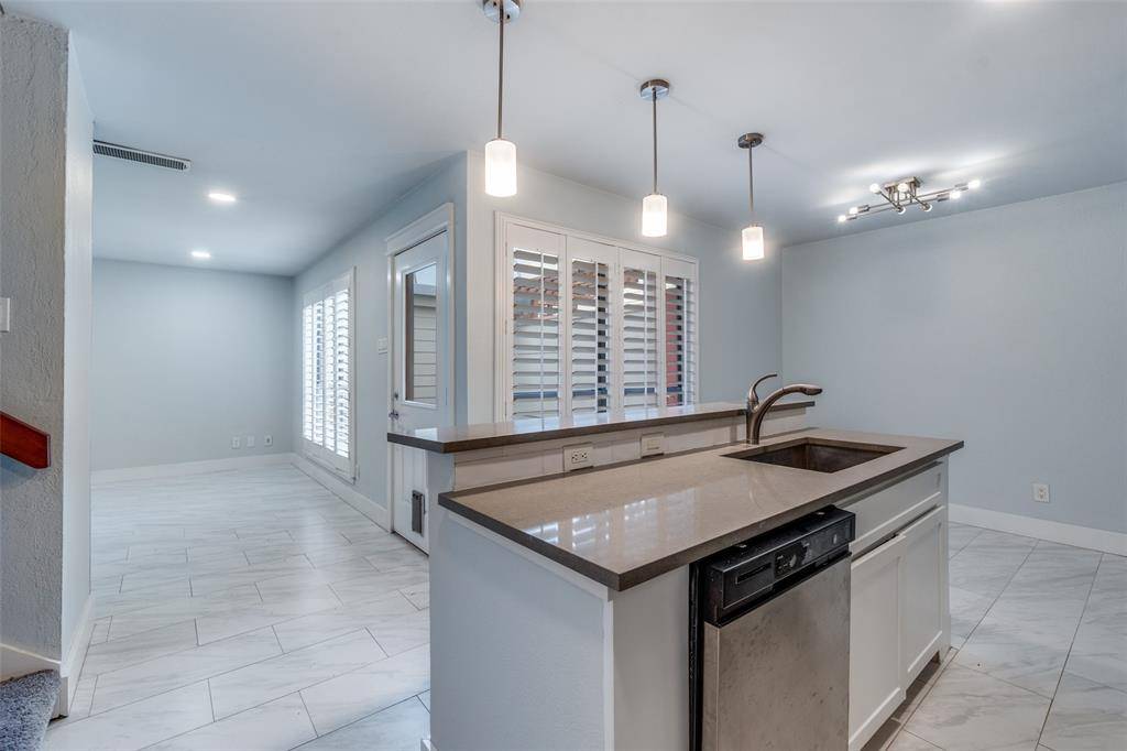 Dallas, TX 75204,3935 Buena Vista Street #F