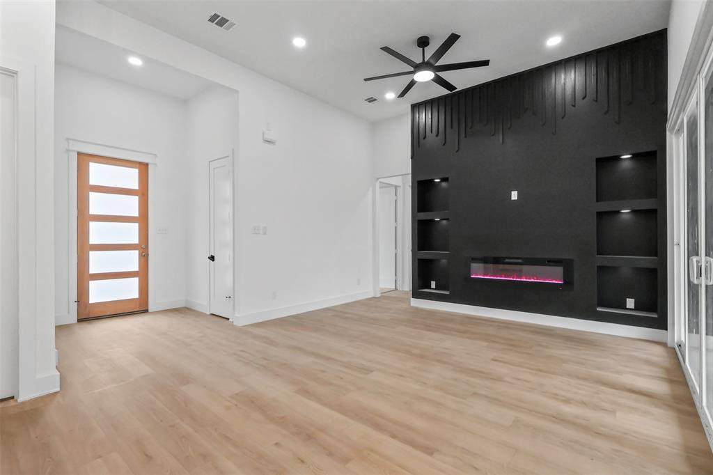 Dallas, TX 75216,3013 Seaton Drive