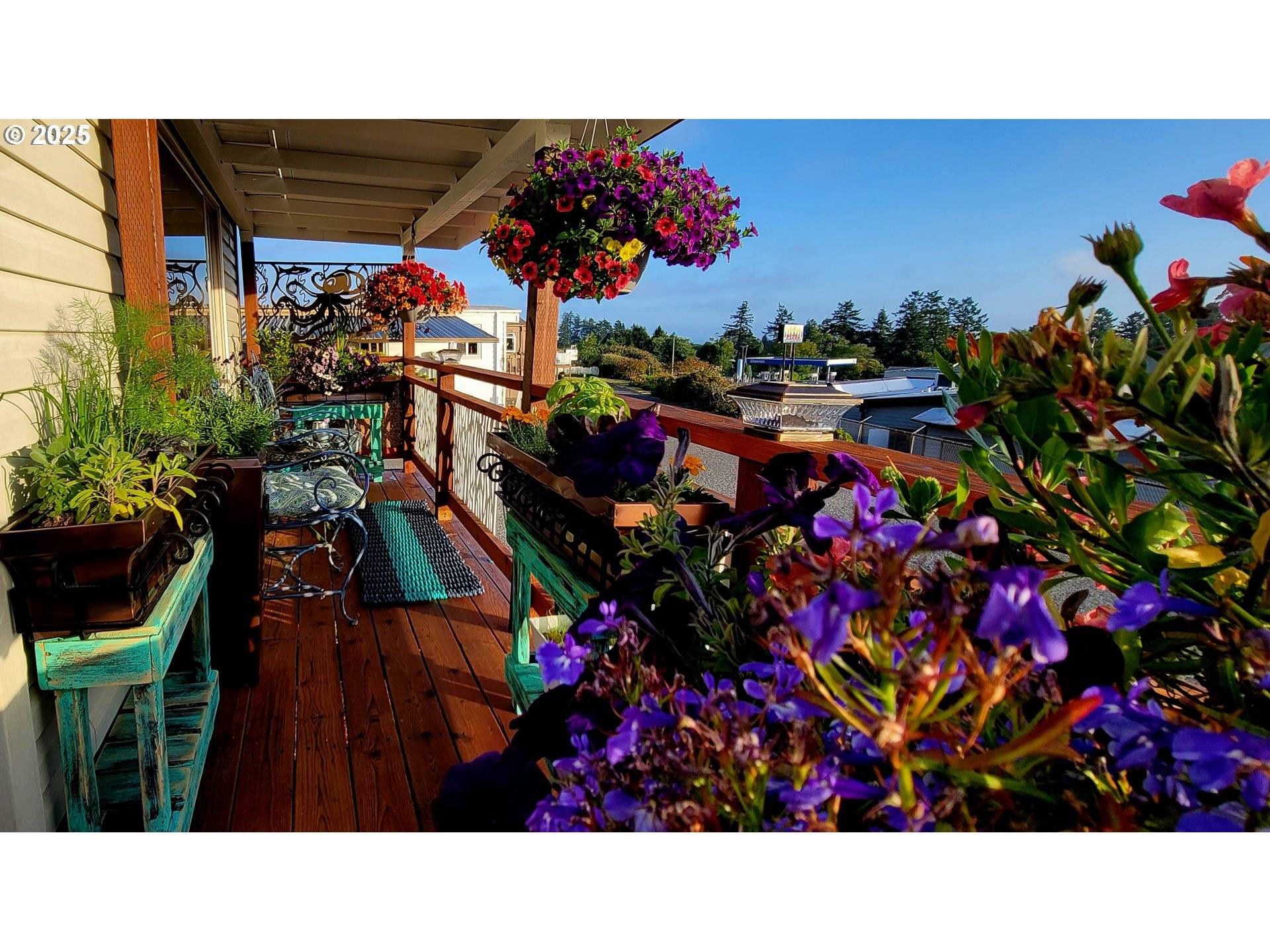 Brookings, OR 97415,97972 HALLWAY RD #23