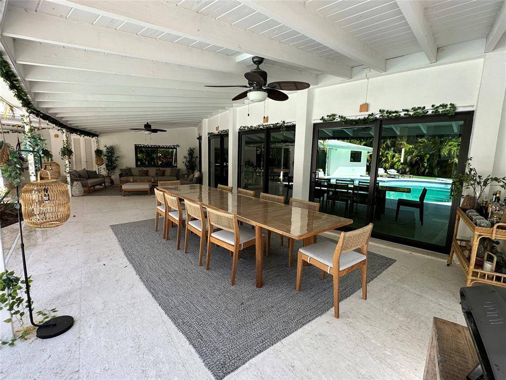 Pinecrest, FL 33156,6205 SW 108 St