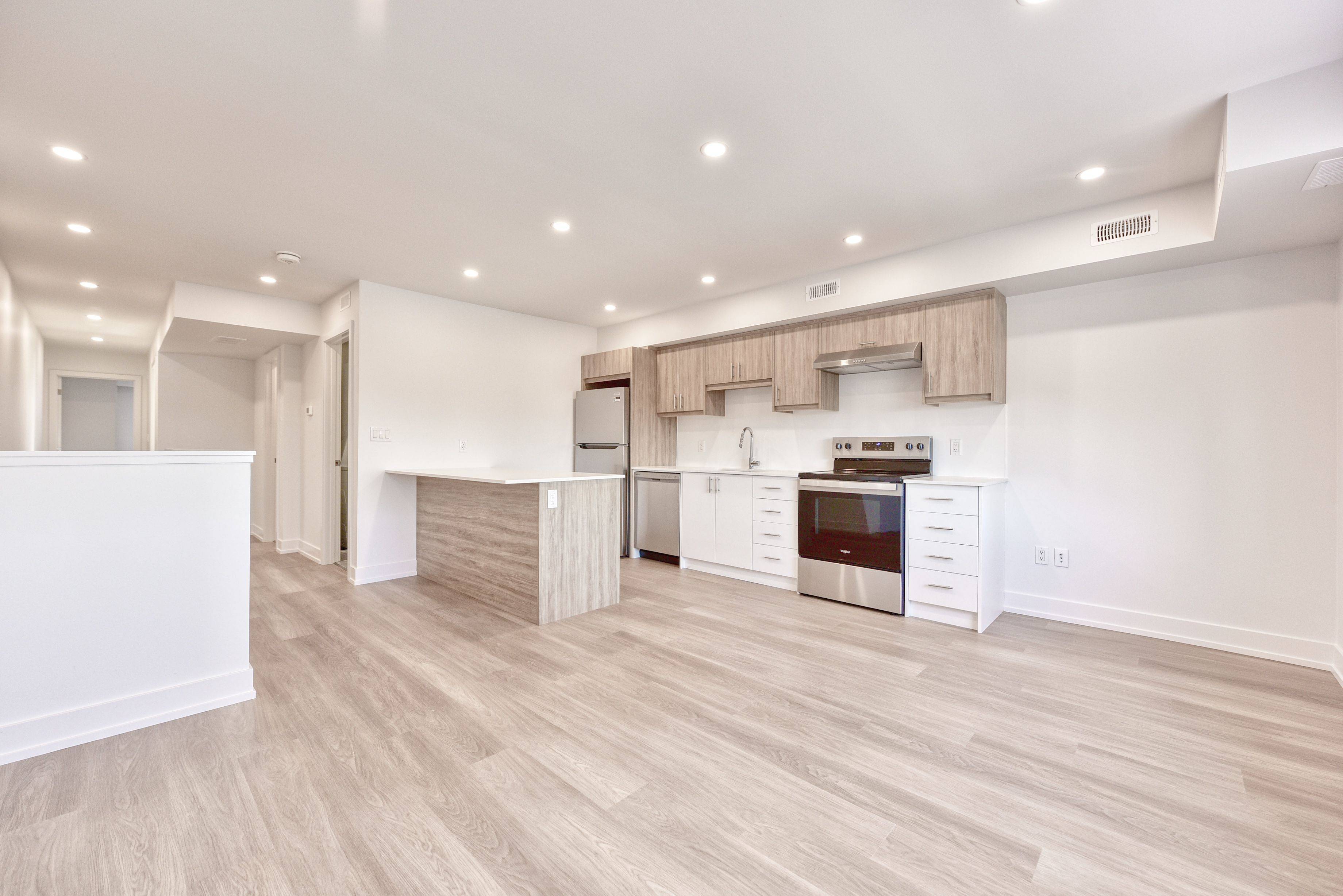 Toronto W03, ON M6E 4R1,385 McRoberts AVE #2nd Floor